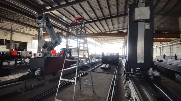 Assembling the machine on site